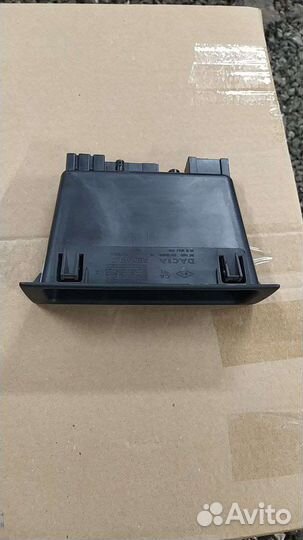 Заглушка для магнитолы Рено Логан