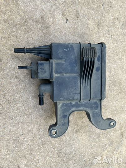 Bmw x1 f48 абсорбер 16117300489