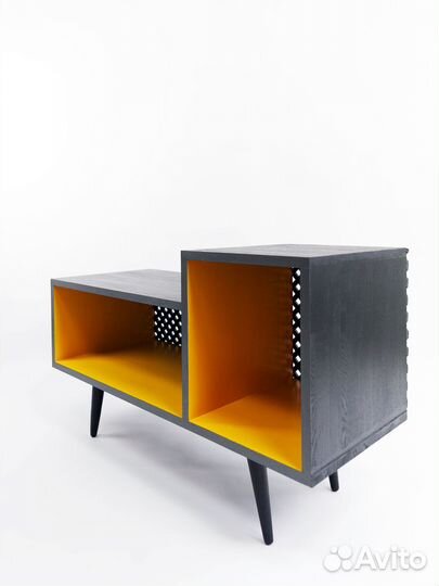 Тумба для винилового проигрывателя