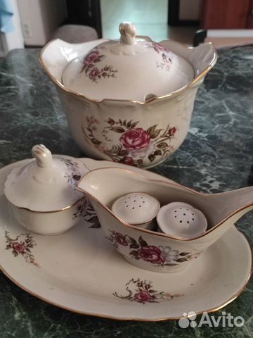 Часть набора посуды фарфор/ сервиз столовый Дулево