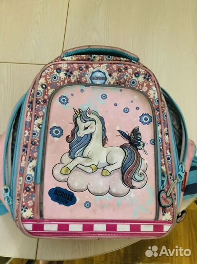 Ранец школьный для девочки