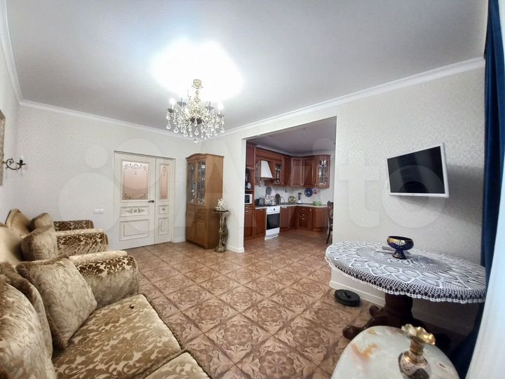 3-к. квартира, 80 м², 7/9 эт.