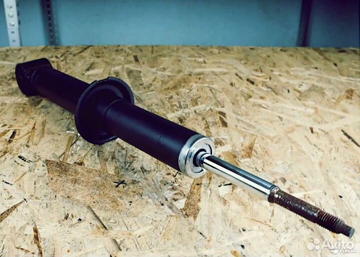 Амортизатор передний Land Rover L320 без VDS