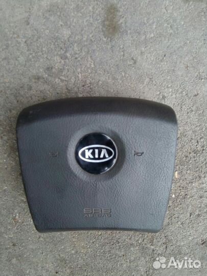 Подушка безопасности в руль Kia Sorento 2003-2009