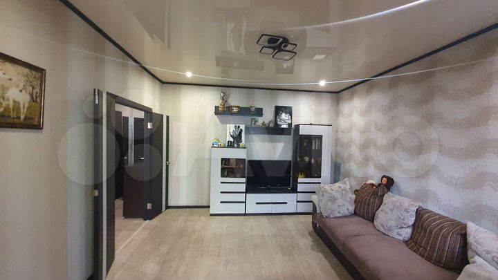 2-к. квартира, 53,8 м², 1/9 эт.