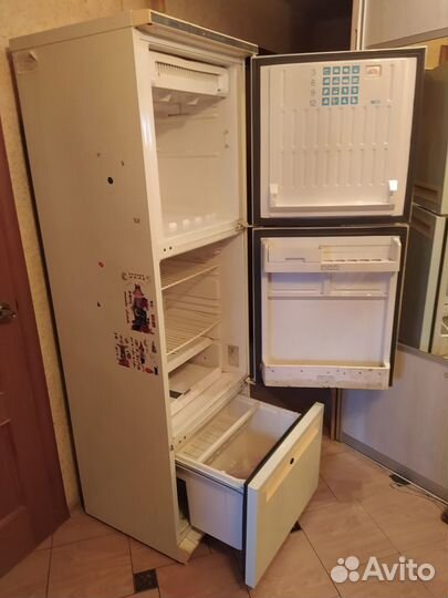 Холодильник stinol