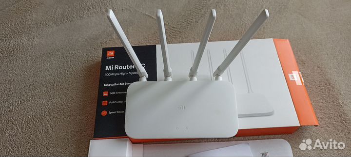 Роутер Xiaomi Mi Wi-Fi Router 4C Global