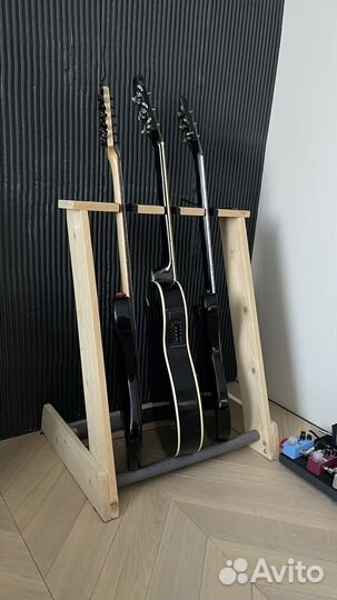 Стойка для 3 гитар