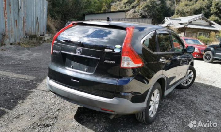 В разборе Honda CR-V 2012