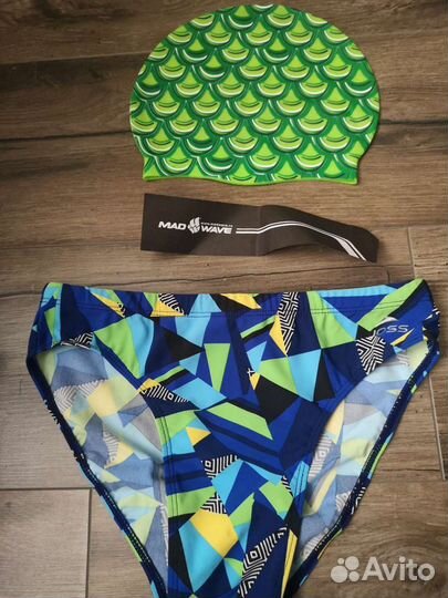 Шапочка для плавания новая