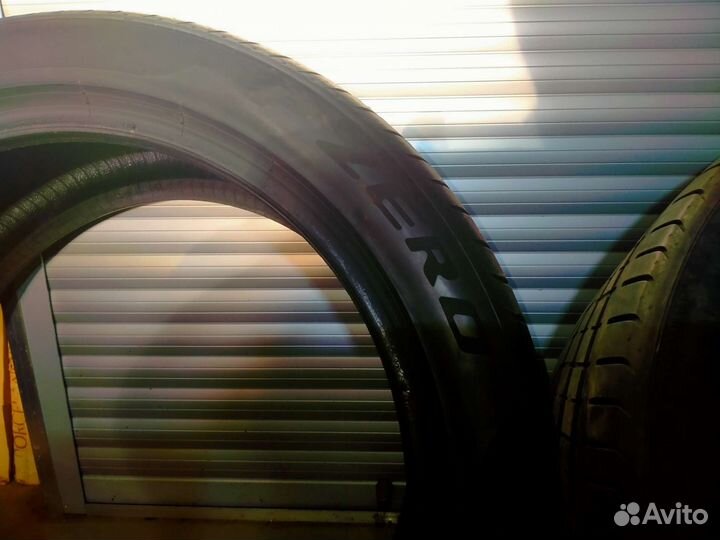 Pirelli P Zero 285/40 R21 и 315/35 R21 Y