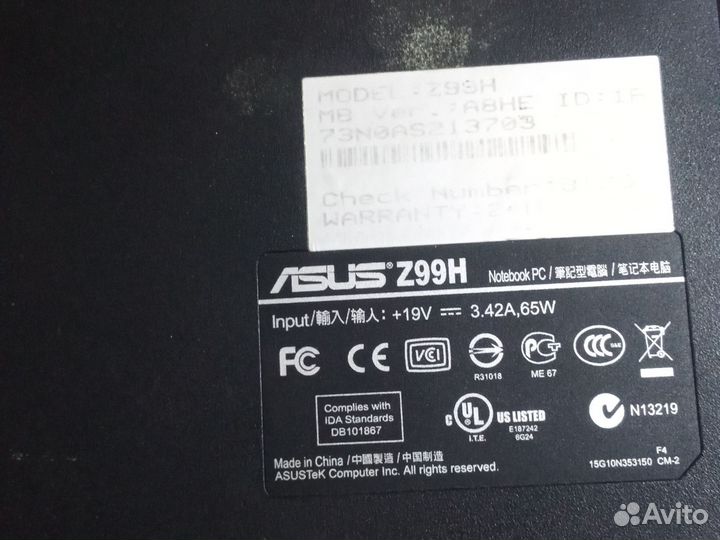 Ноутбук asus