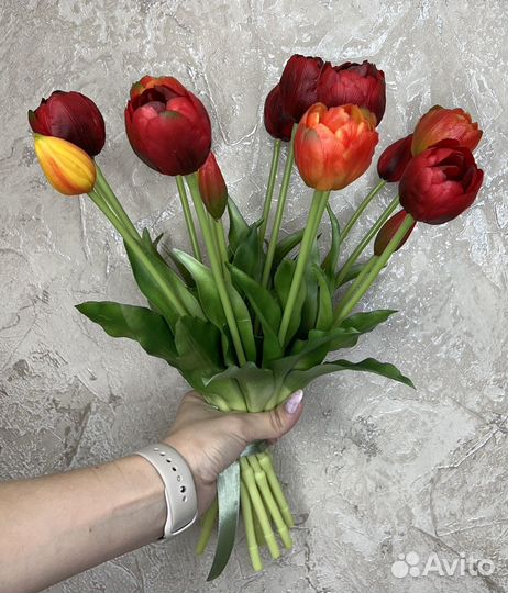 Искусственные тюльпаны