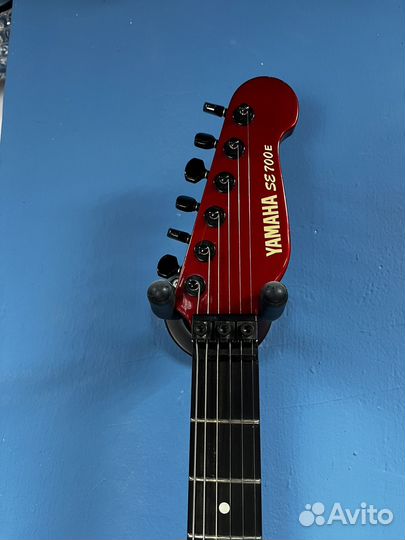 Электро гитара yamaha se-700e