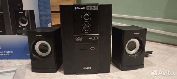 Музыкальный центр