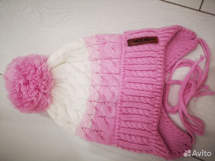 Шапки на девочку 44