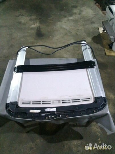 Люк в сборе Mercedes x164 W251 GL R 164 251