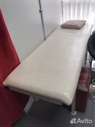 Массажный стол