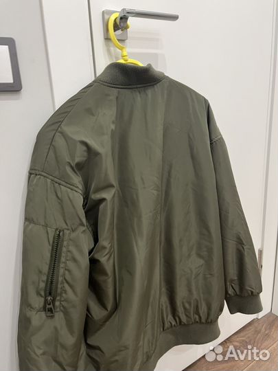 Куртка бомбер befree