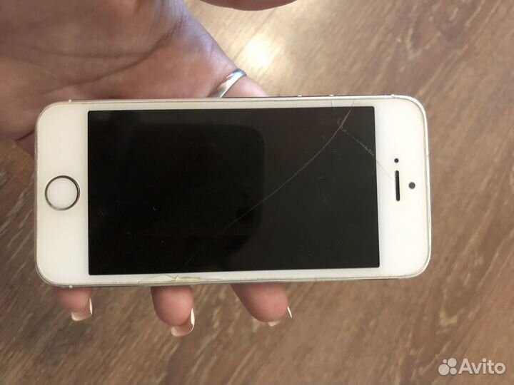 iPhone 5, 16 ГБ