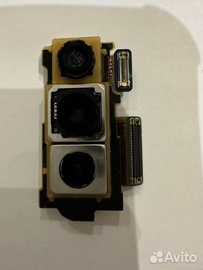 Основные камеры Samsung S10