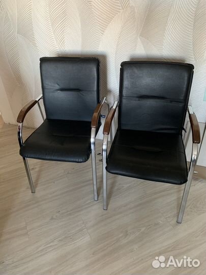 Офисный стул