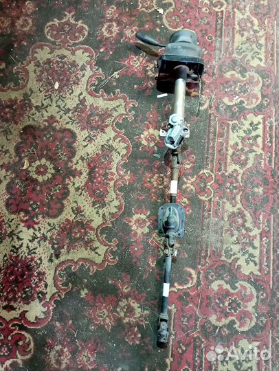 Колонка рулевая (кардан) мерседес 906