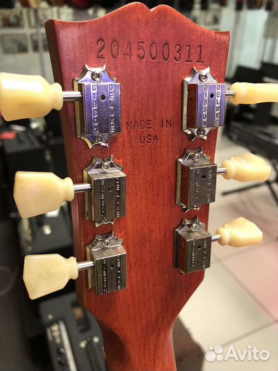 Gibson SG TributeVintage Cherry Satin