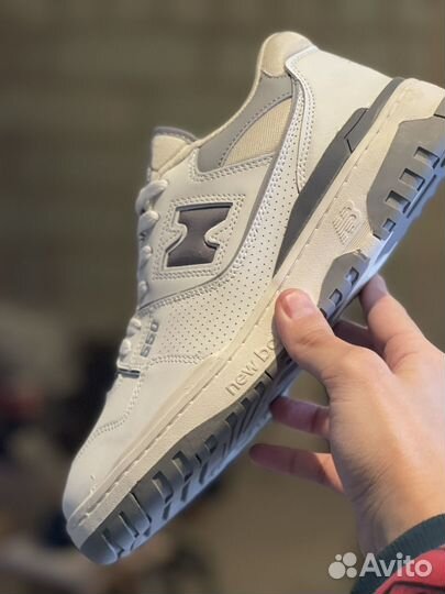 Кроссовки New Balance (28 см)