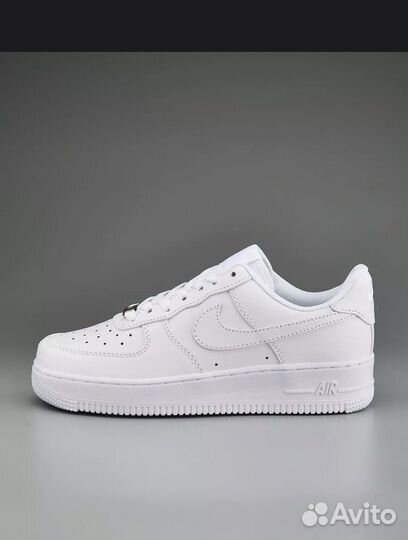 Кроссовки Nike Air Force