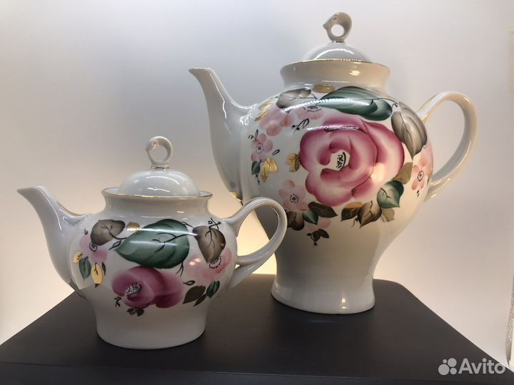 Набор из двух чайников с ручной росписью лоз СССР