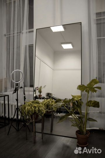 Рабочее место тату-мастера