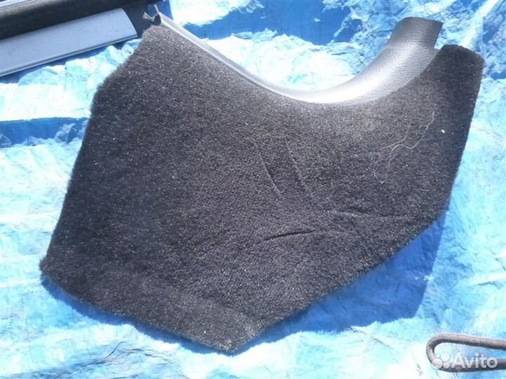 Накладка на порог салона передняя правая Lexus