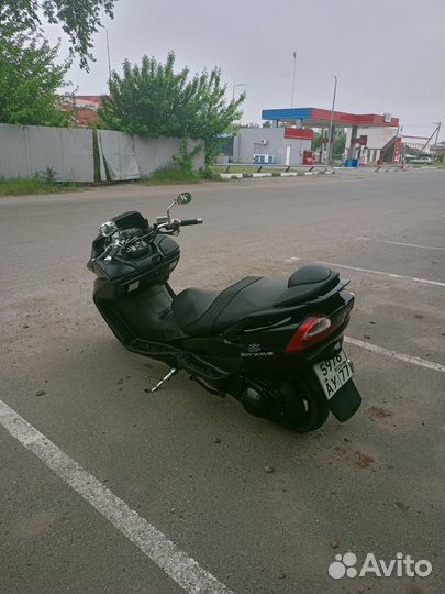Suzuki Skywave 400