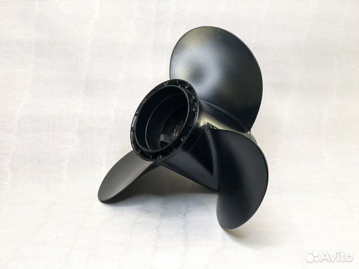 Винт Suzuki DT40-DT65 DF40A-DF60A 3x11-1/2x13