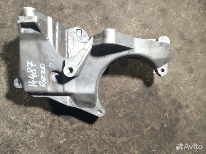 Кронштейн крепление кондиционера шевроле реззо 2л