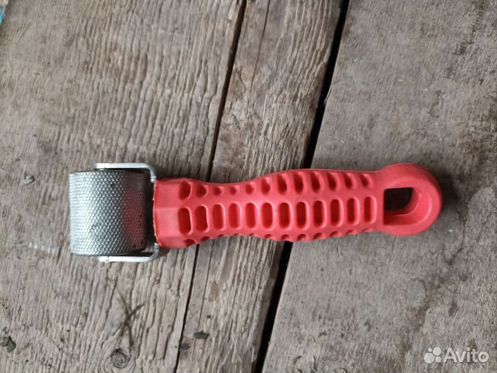 Прикаточный ролик для шумоизоляции,30мм