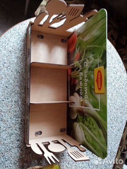 Полки новые для специй