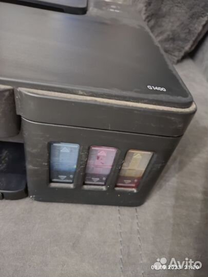 Мфу лазерный цветной