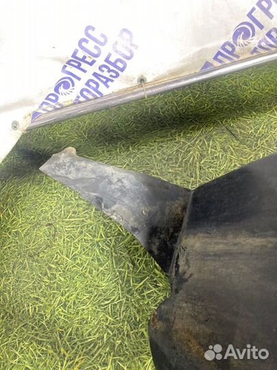 Подкрылок передний левый Chevrolet Lacetti хэтчбек