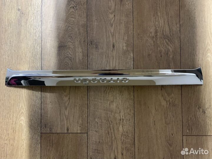 Фонари задние Citroen C4 седан