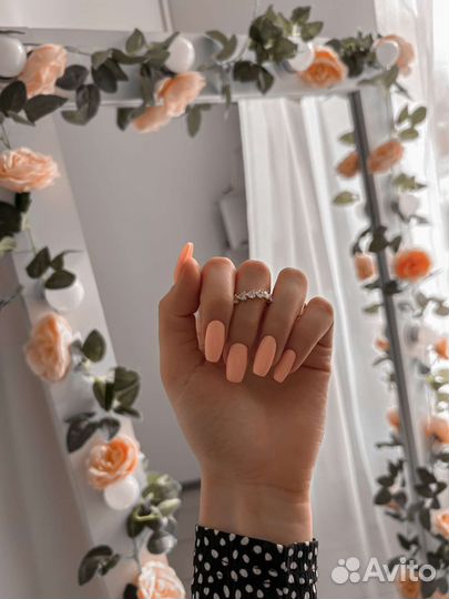 Маникюр, педикюр