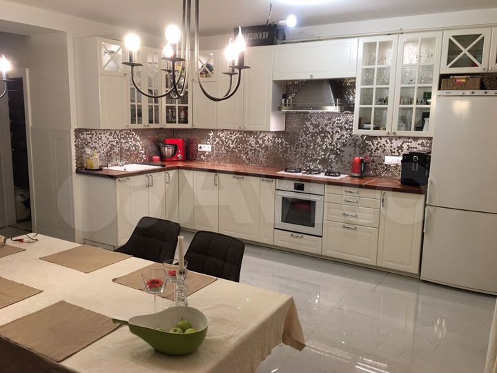 Таунхаус 150 м² на участке 3 сот.