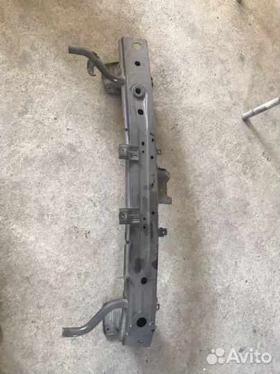 Усилитель бампера передний Mitsubishi Lancer X