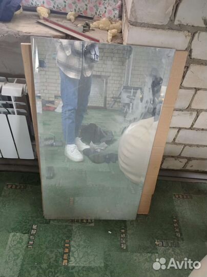 Зеркало безрамное