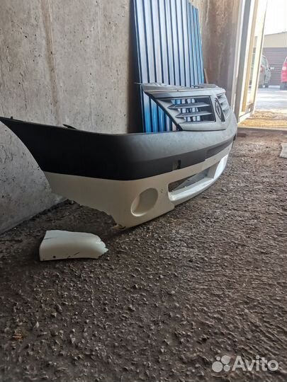 Бампер передний renault logan
