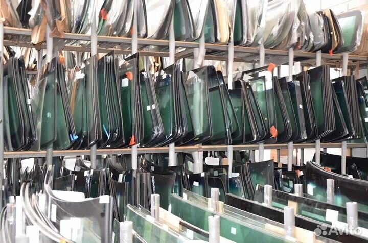 Стекло для zeekr 001 liftback 2021- переднее левое EZ01lypr5RD 2021- пер. левое 831*597 benson EZ01l