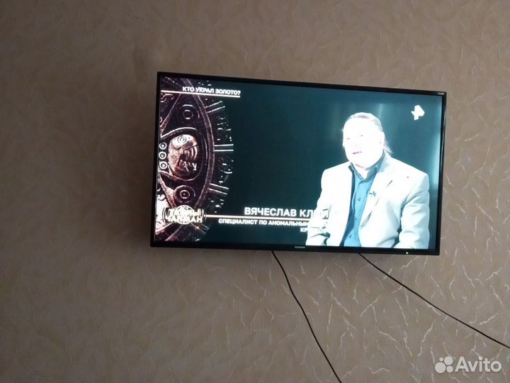 Telefinkin продам ЖК телевизор диогональ 104 см