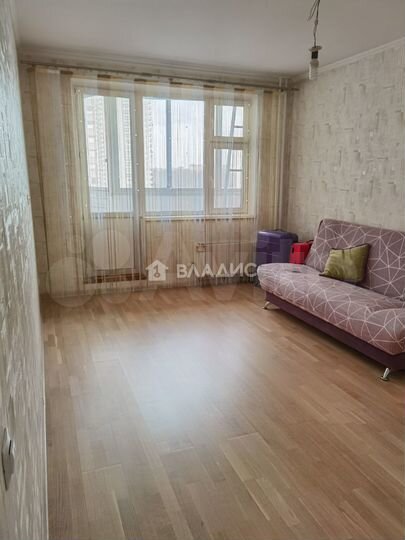 3-к. квартира, 79,7 м², 10/17 эт.