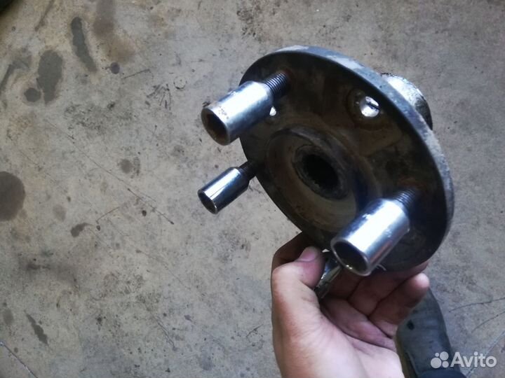 Поворотный кулак левый правый Daewoo Matiz